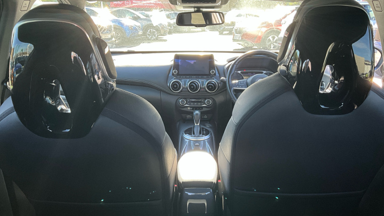 Nissan Juke 1.0 DiG-T 114 Tekna 5dr DCT Petrol Hatchback